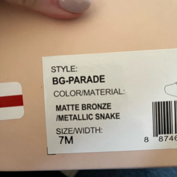 BCBG Generation BG-Padre heels - Picture 2 of 4